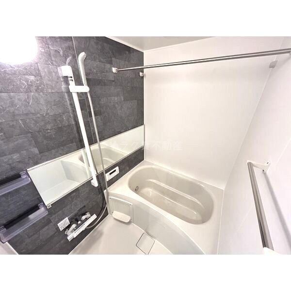 シエーナ川西美園の室内写真7枚目