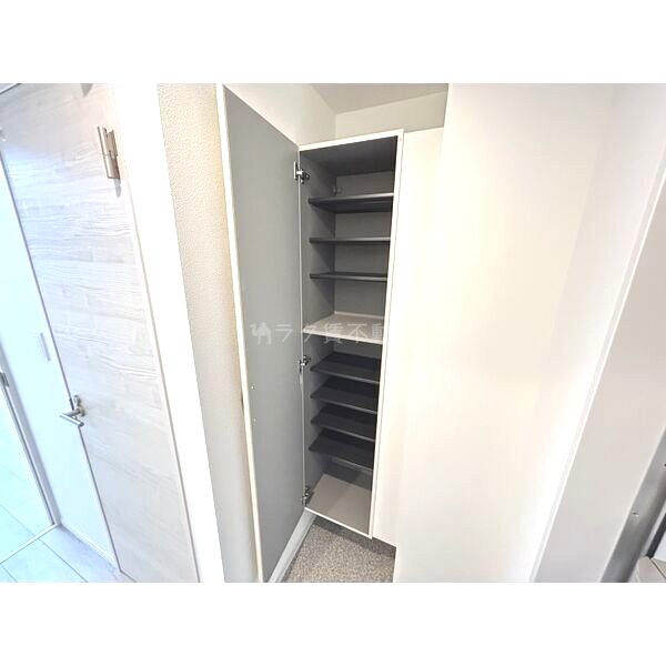 シエーナ川西美園の室内写真10枚目