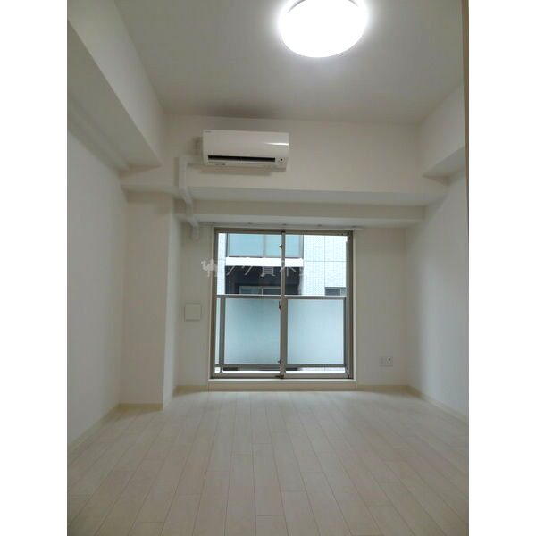 THE RESIDENCE Sの室内写真1枚目