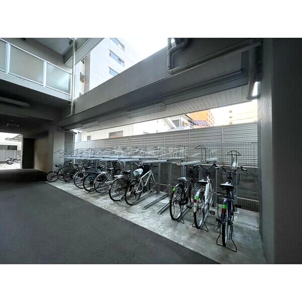 エスリード江坂垂水町の外観7枚目