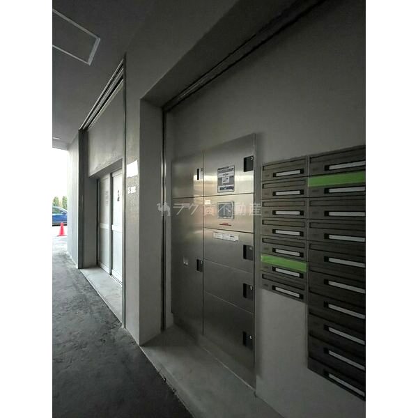 エスリード江坂垂水町の外観8枚目