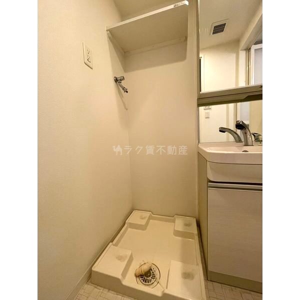 エスリード江坂垂水町の室内写真8枚目