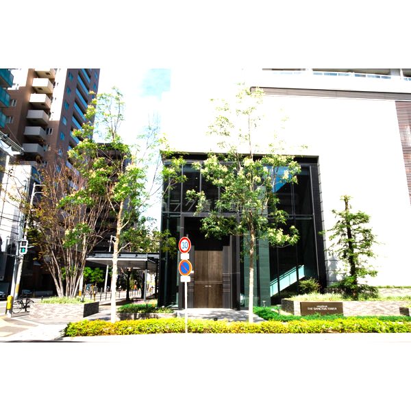 大阪ひびきの街 ザ・サンクスタワーの外観2枚目