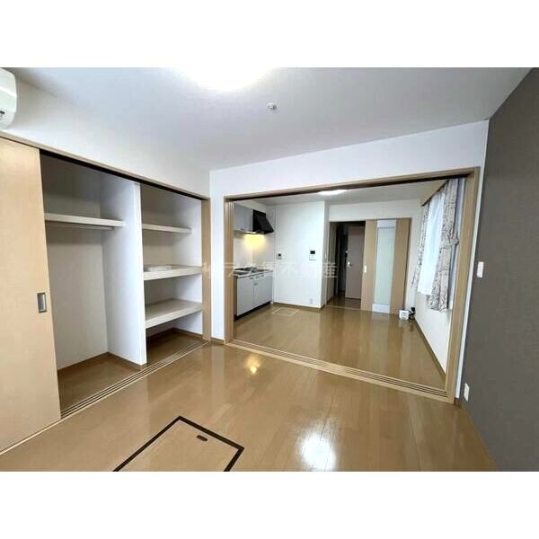 EbyU新大阪の室内写真1枚目