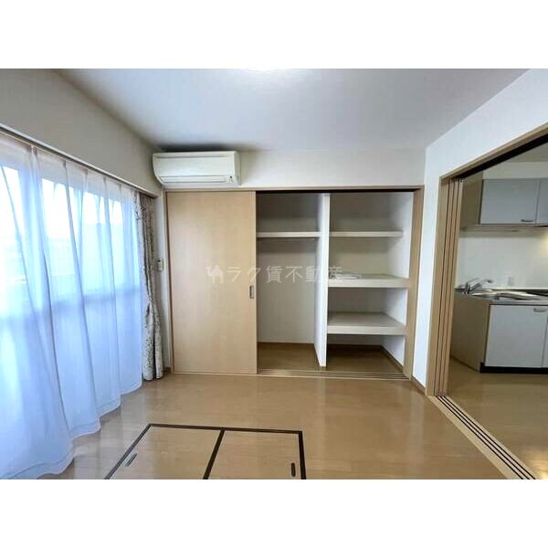 EbyU新大阪の室内写真7枚目