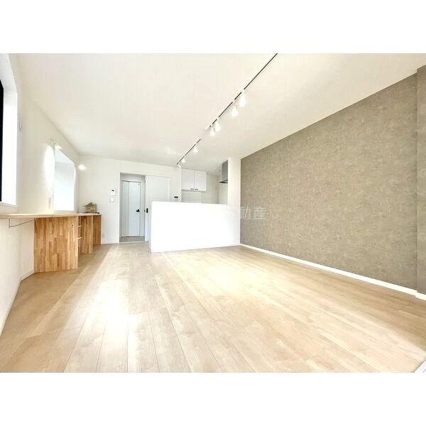 中山荘園LOHAUS IIの室内写真2枚目
