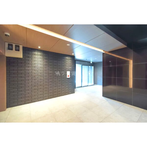 MODERN PALAZZO江坂AXIAの外観2枚目