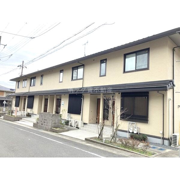 レジーナフィオレンツァの外観3枚目