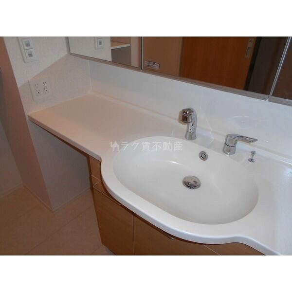 レジーナフィオレンツァの室内写真6枚目