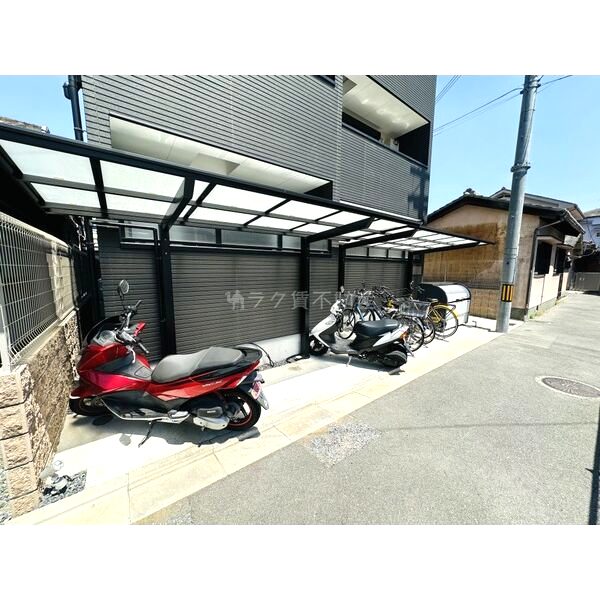 荒本フラワーレジデンスの外観2枚目