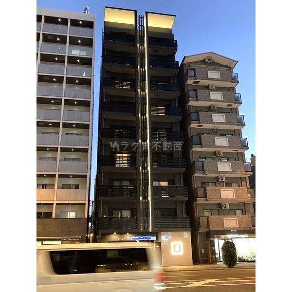 アプリーレ大阪城北の外観2枚目