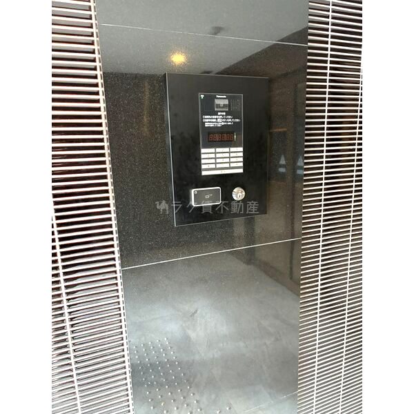 ソルテラス京都西大路 郁の外観2枚目