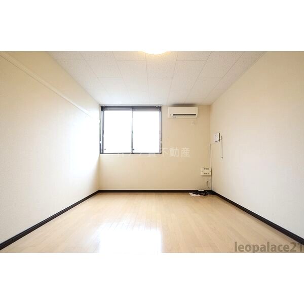 レオネクストサザンガーデン寺田の室内写真13枚目