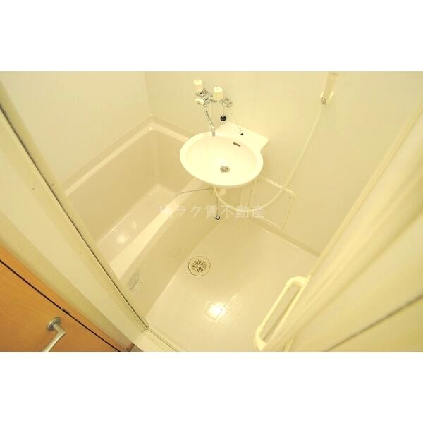 レオネクストセントラルささ山の室内写真8枚目