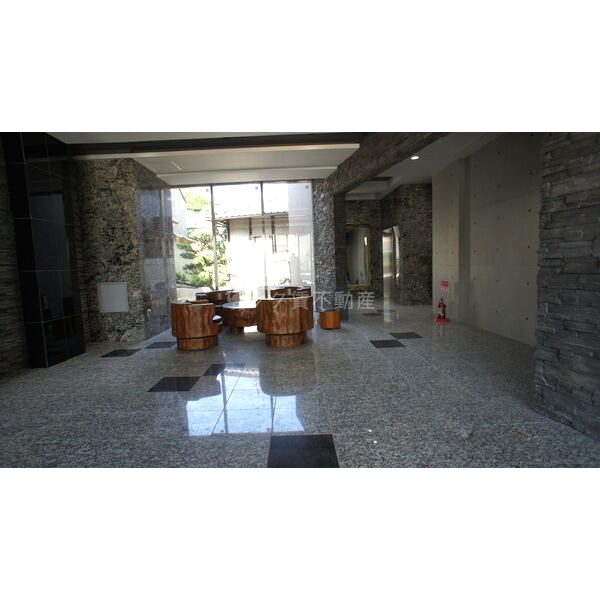 オリエンテムの外観3枚目