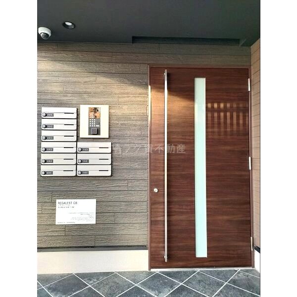 REGALEST CBの外観8枚目