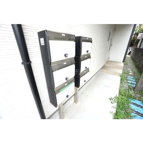 パインズ立花の外観2枚目