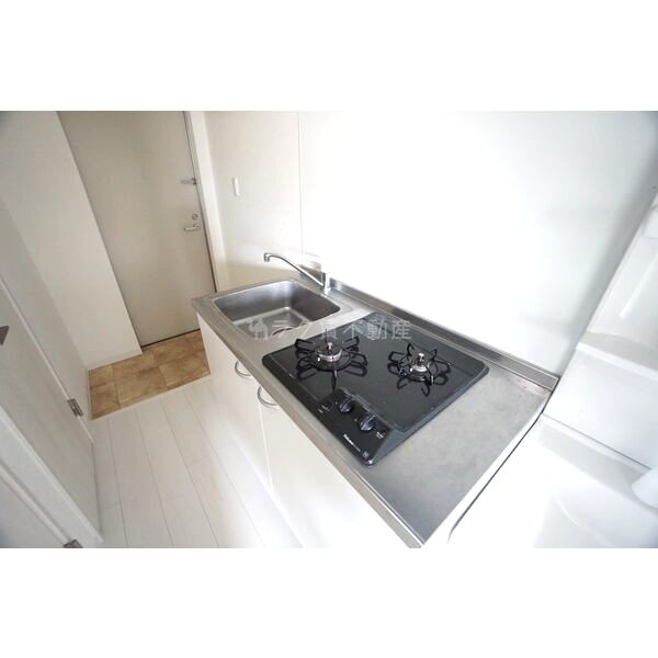 パインズ立花の室内写真2枚目