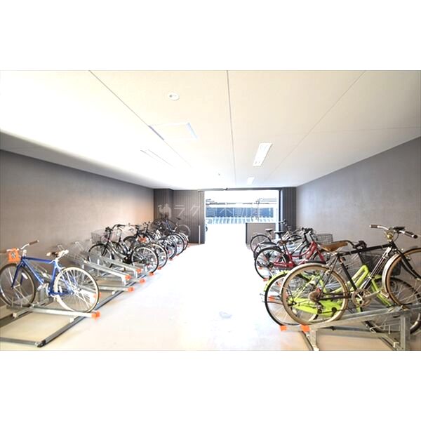 レジュールアッシュアーバンイールの外観5枚目