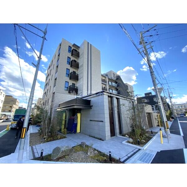 プラウド西宮北口の外観2枚目