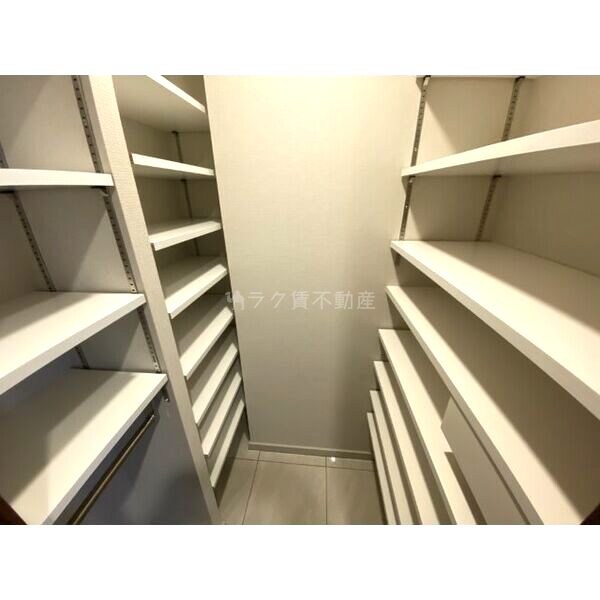 プラウド西宮北口の室内写真3枚目