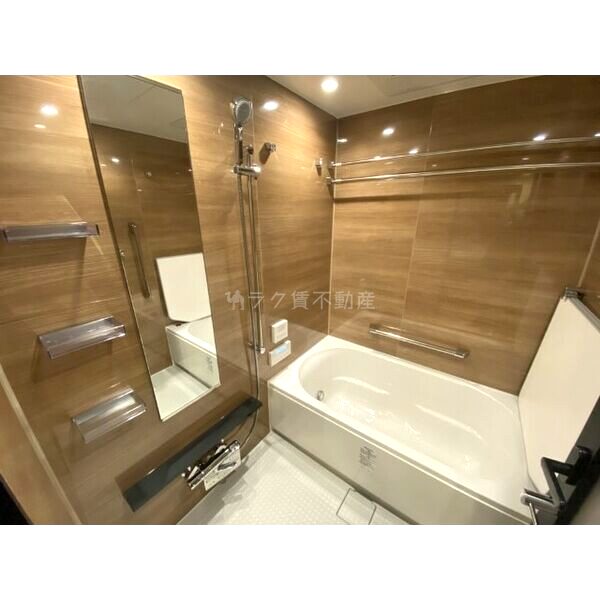 プラウド西宮北口の室内写真8枚目