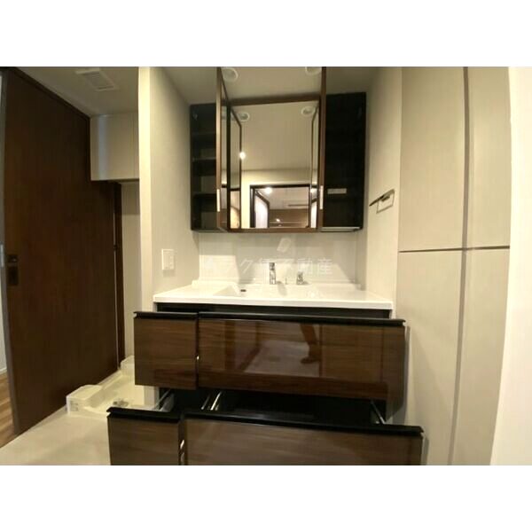 プラウド西宮北口の室内写真9枚目