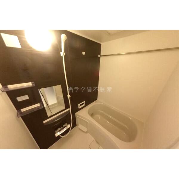 LANI TOYONAKAの室内写真3枚目