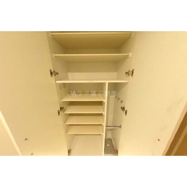 LANI TOYONAKAの室内写真6枚目