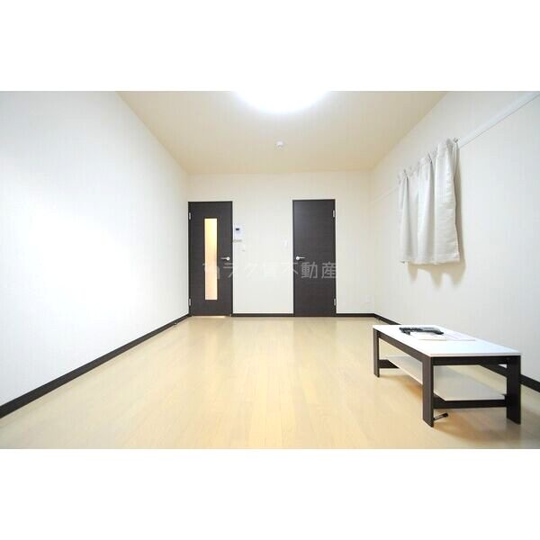 レオネクストCOZYの室内写真4枚目