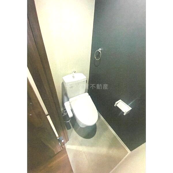 ワコーレヴィータ江坂EASTの室内写真7枚目