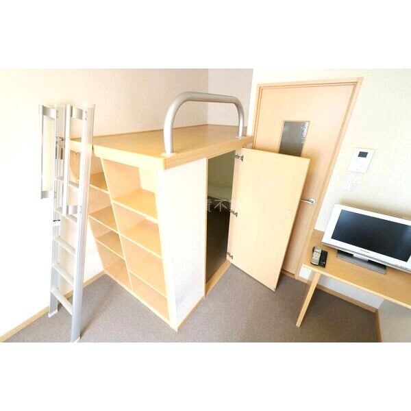 レオパレス鳴尾Bの室内写真13枚目