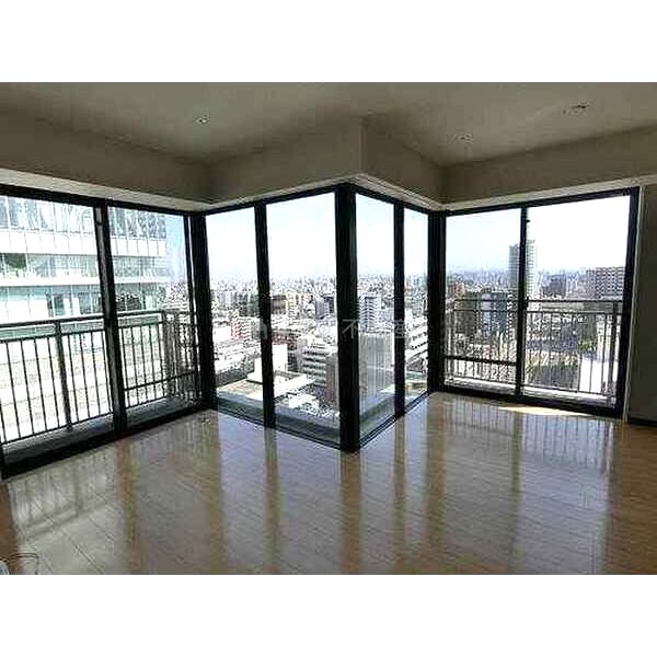 アートアルテール コンドミニアムの室内写真1枚目