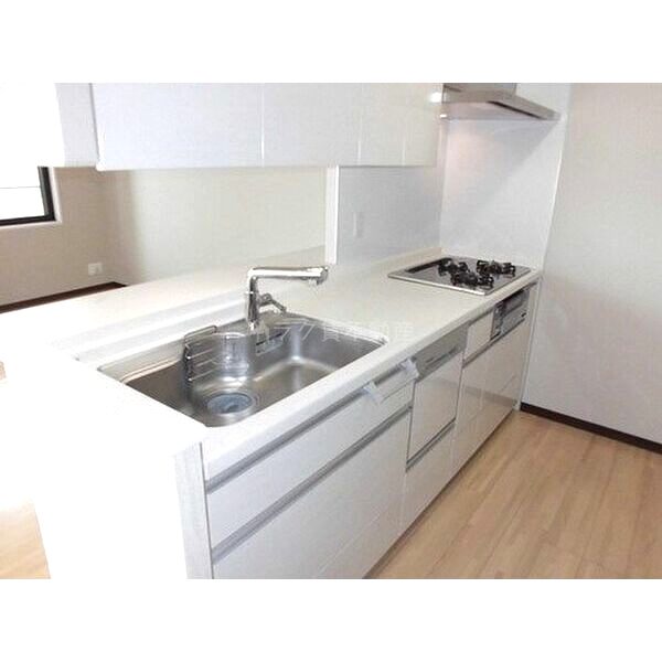 アートアルテール コンドミニアムの室内写真2枚目