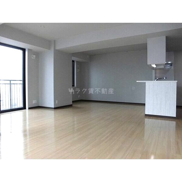 アートアルテール コンドミニアムの室内写真8枚目