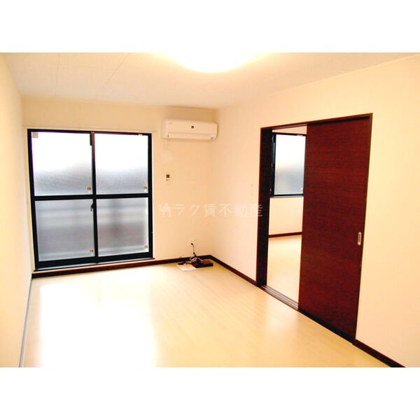 レオネクスト寺本の室内写真3枚目