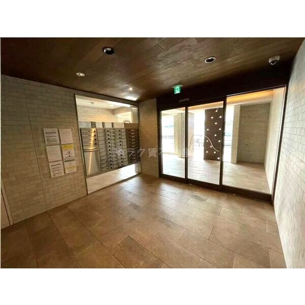 パークヒルズ新大阪willの外観3枚目