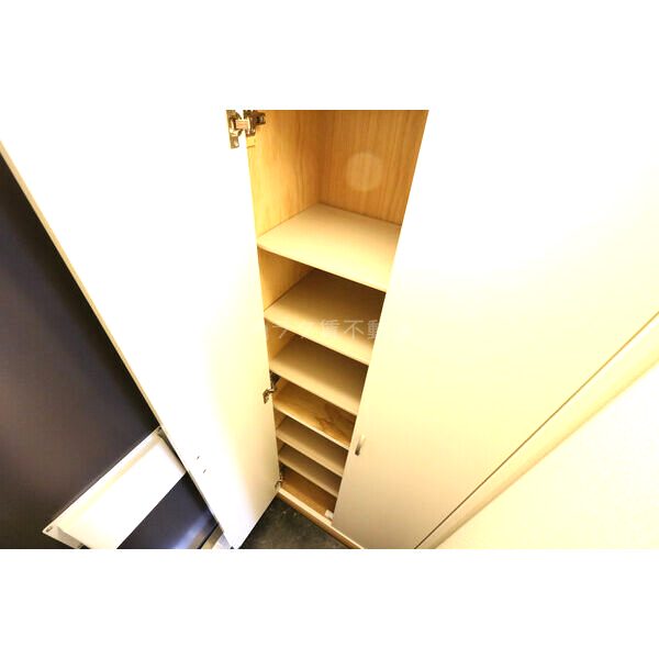 レオパレスグランドゥールの室内写真6枚目