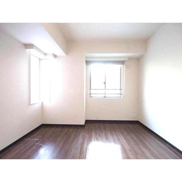 ジオグランデ夙川相生町の室内写真6枚目