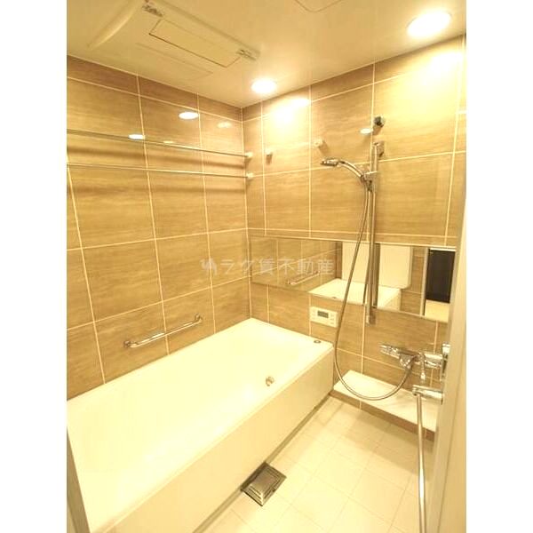 ジオグランデ夙川相生町の室内写真7枚目