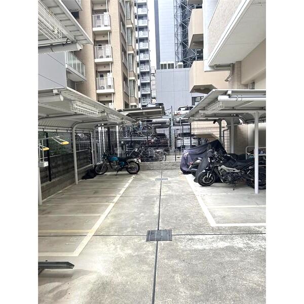 S-RESIDENCE江坂の外観2枚目