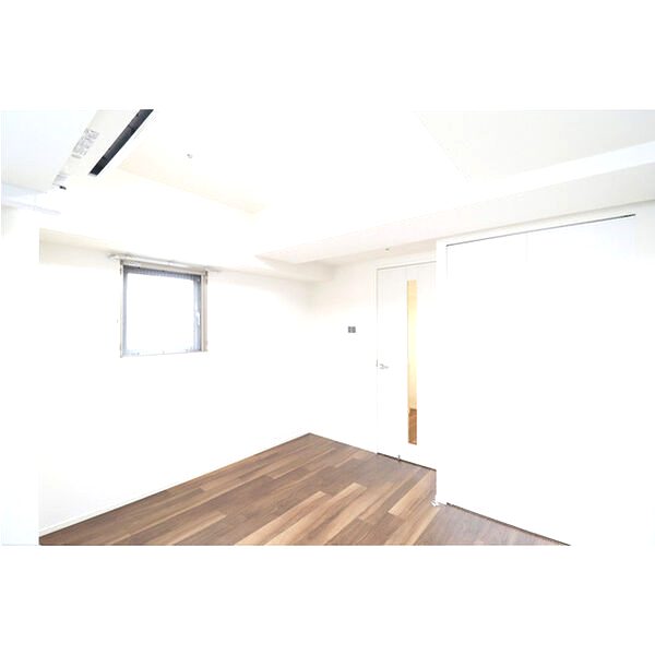 TLRレジデンス本町WESTの室内写真7枚目