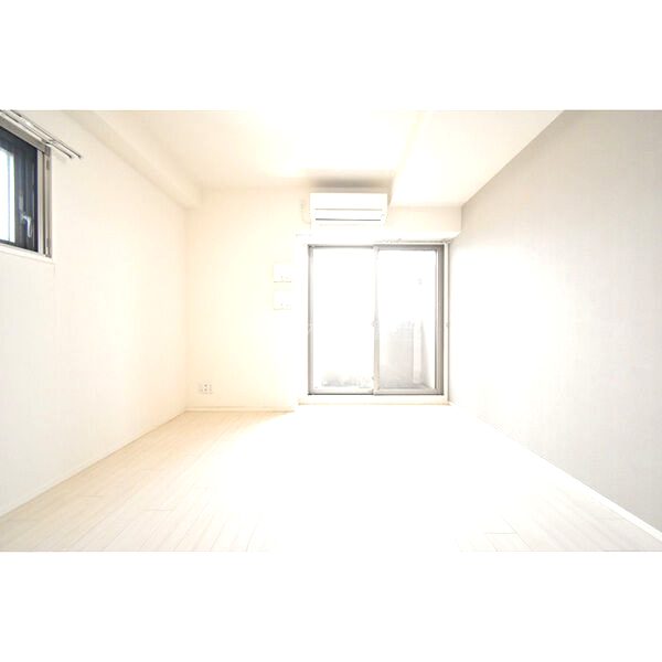 TLRレジデンス本町WESTの室内写真3枚目