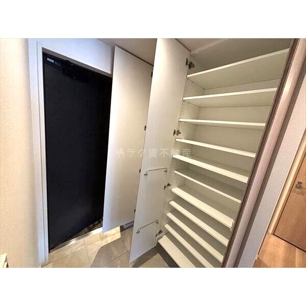 ジオタワー宝塚グランレジスThe South1504の室内写真1枚目