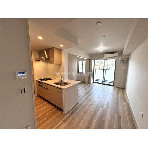 ジオタワー宝塚グランレジスThe South1504の室内写真6枚目