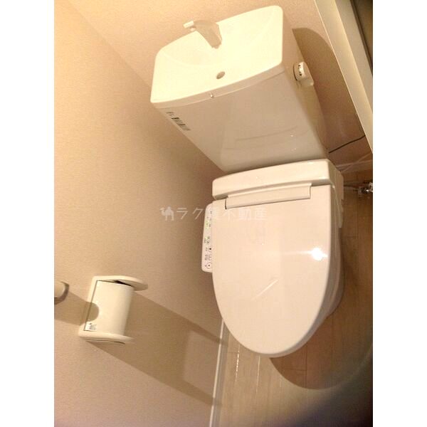 ミランダルシェリアIIの室内写真4枚目