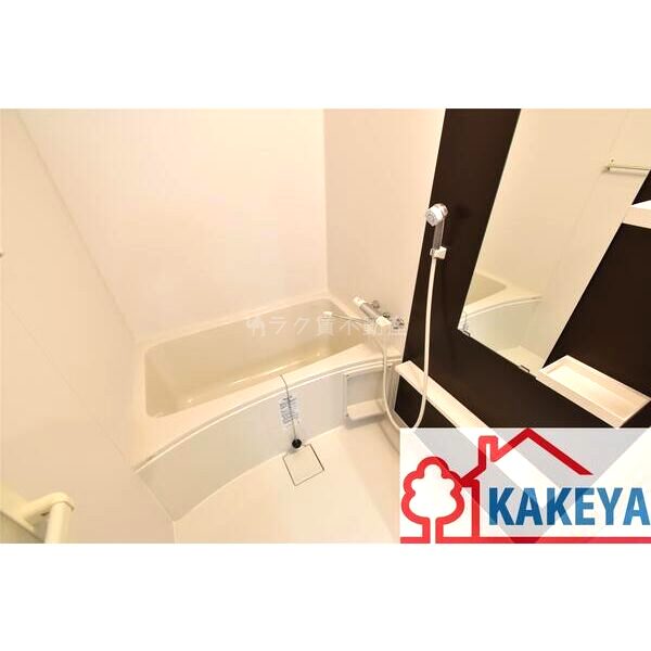 カミオン舟木の室内写真4枚目