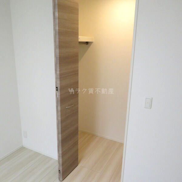 YKメゾン舞子台の室内写真3枚目