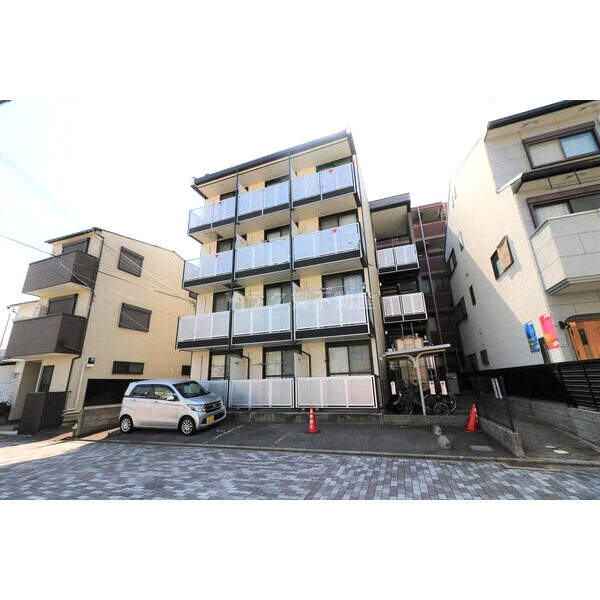 レオパレス西ノ京