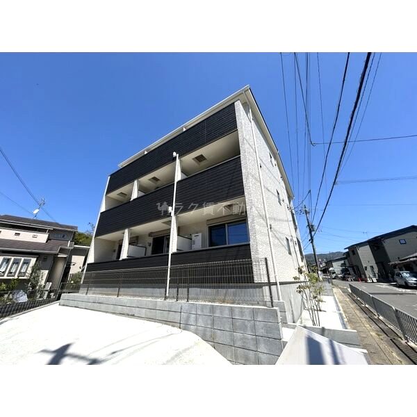 ジーメゾン小栗栖クレフィエの外観2枚目